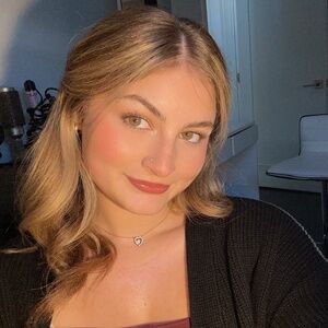 Meet your Posher, Grace